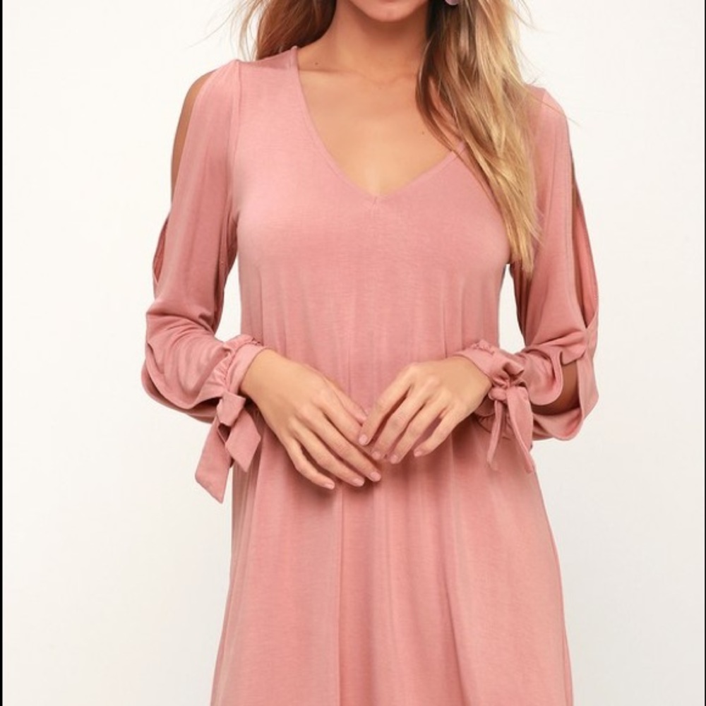 Lulus blush shift dress XS. NEW